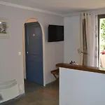 Maison De La Vigne 招待所