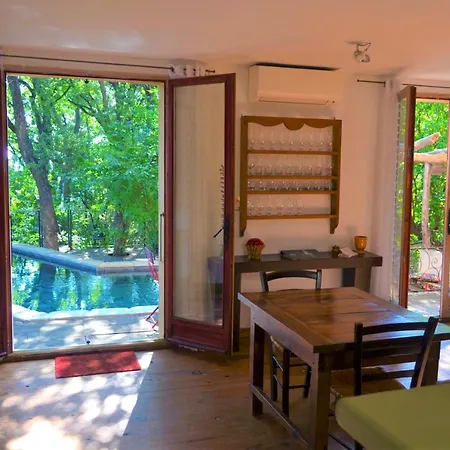 Πανσιόν Maison De La Vigne Venzolasca