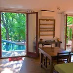 Pensjonat Maison De La Vigne Venzolasca