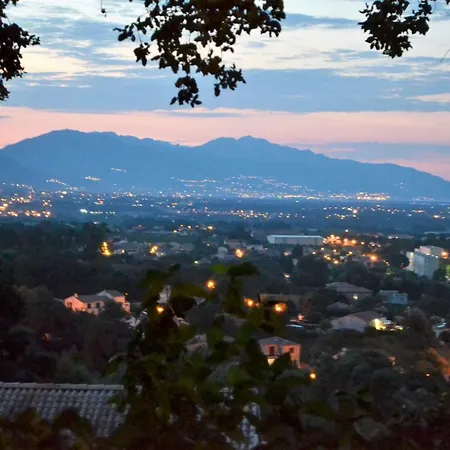 Guest house Maison De La Vigne