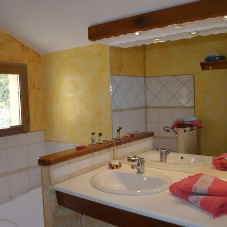 Maison De La Vigne Guest house 3*