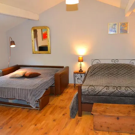 Maison De La Vigne 3*